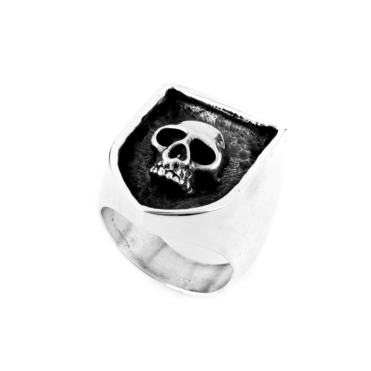 Skull Shield Ring