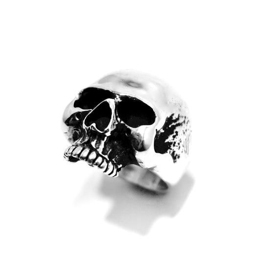 Medium Skull Ring