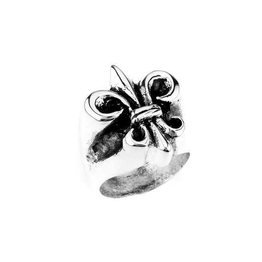 Fleur de Lis Ring